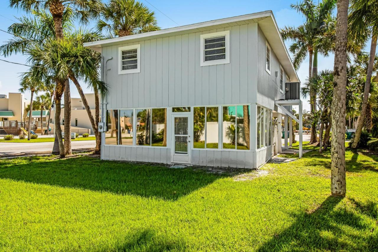 Sandy'S Getaway Anna Maria Exterior photo